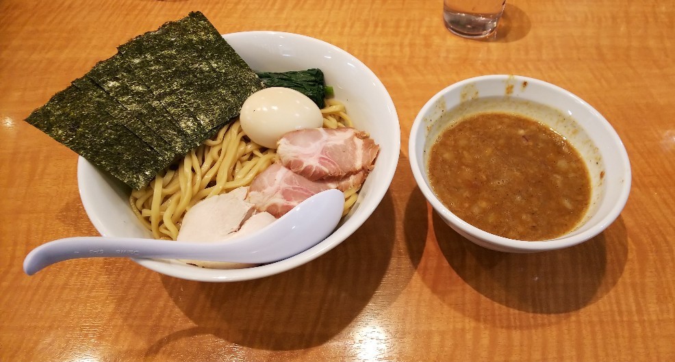 清水町「貝出汁らぁ麺 燈や サントムーン柿田川店」_c0404632_08260523.jpg