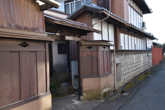 江南市、布袋の喜楽園_f0347663_20453624.jpg
