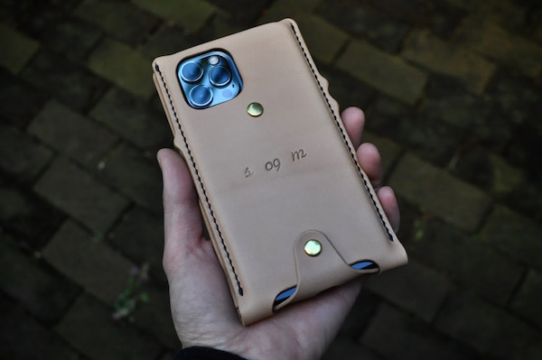 iphone 13 pro max leather case custom_b0172633_08243216.jpg