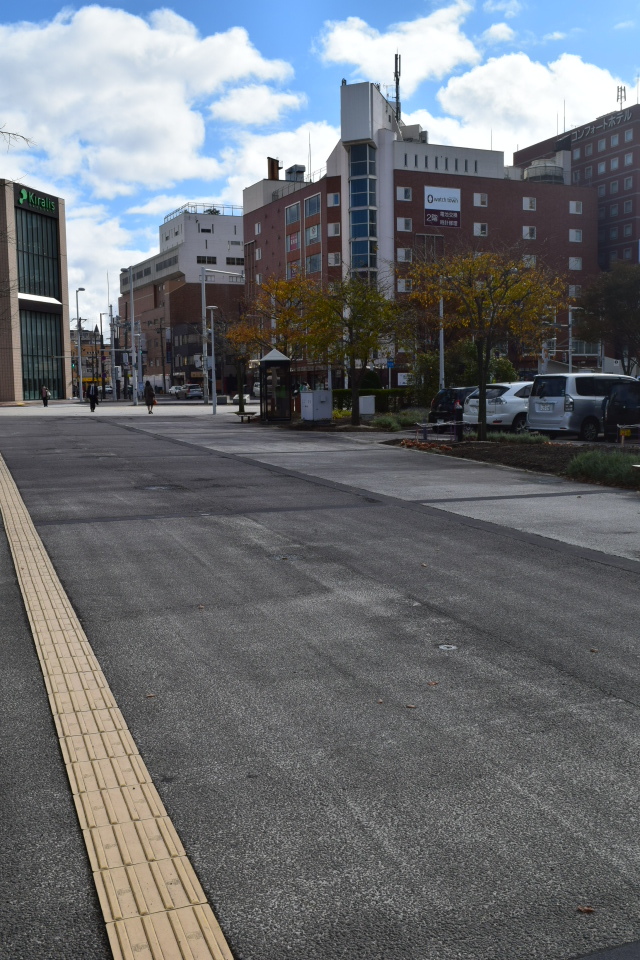 函館市若松町のボーニ・アネックス(函館の建築再見2022)_f0142606_17313360.jpg
