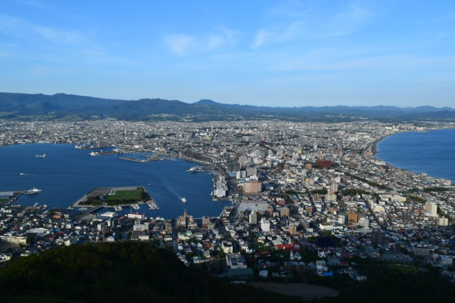 函館市若松町のボーニ・アネックス(函館の建築再見2022)_f0142606_18402775.jpg