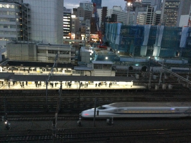 冬の プルマン東京田町 ５ 夜のクラブラウンジ くう ねる あそぶ のホテル備忘録