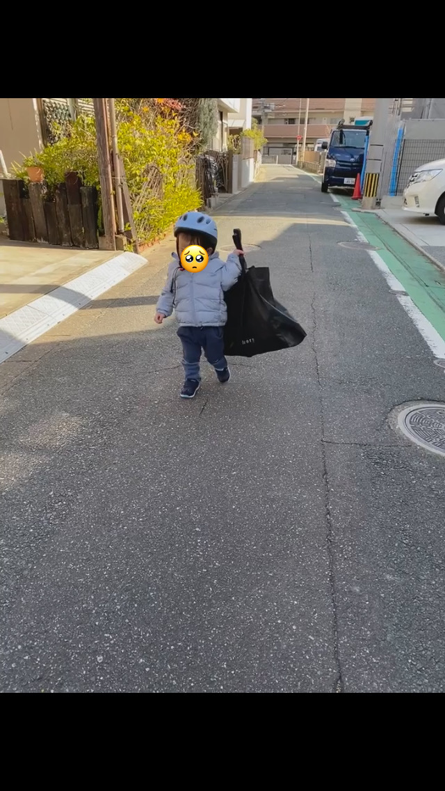 孫ちゃん２号（１歳１１ヶ月）の公園遊び_b0412708_14030363.jpeg
