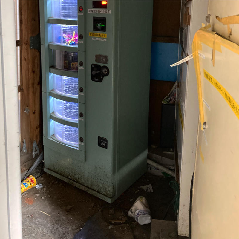 秋葉原の自販機コーナー_c0060143_12303247.jpg