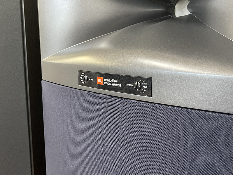 「JBL 4367」ほか、システム一式の納品_e0404728_15065213.jpeg