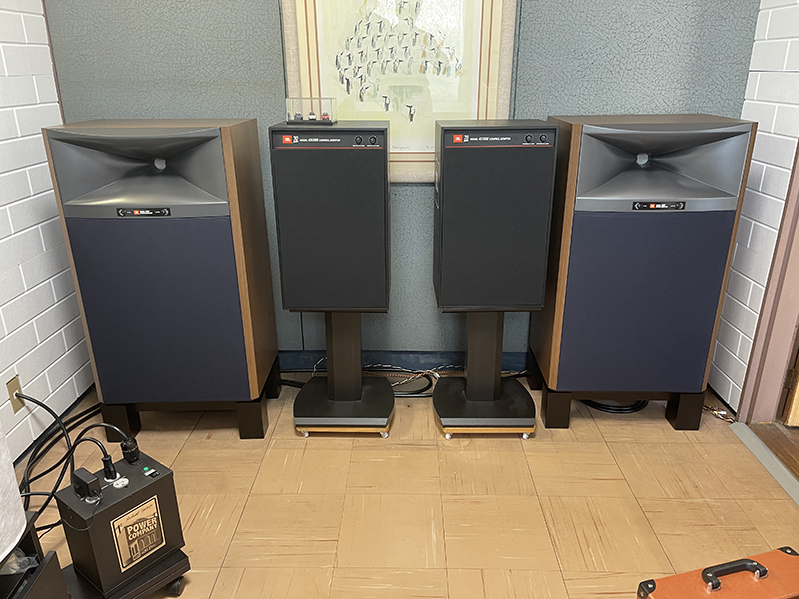 「JBL 4367」ほか、システム一式の納品_e0404728_15065282.jpeg