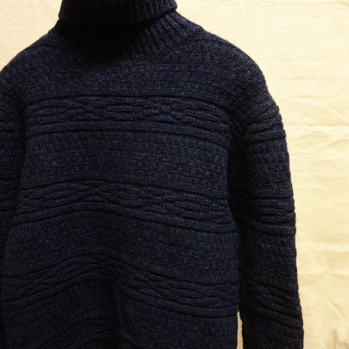 10年選手 / turtleneck sweater_e0130546_16090711.jpg