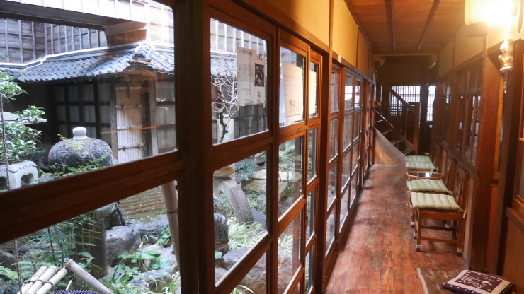 回廊が見事な伊勢河崎の宿-星出館_a0385880_17442373.jpg