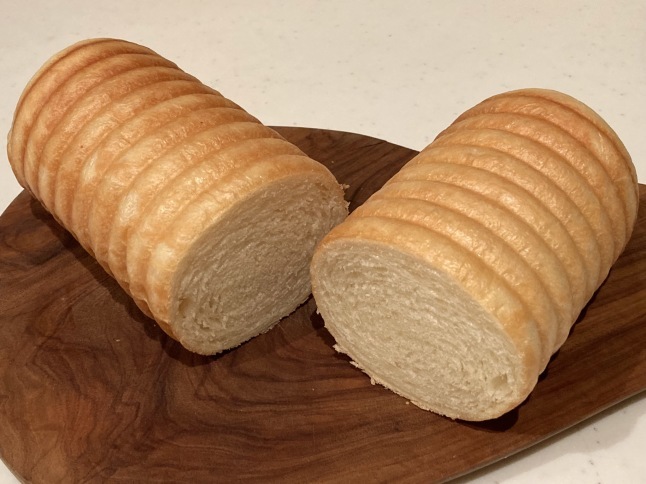ブリオッシュ生地でトヨ型食パン_d0348118_21311171.jpeg