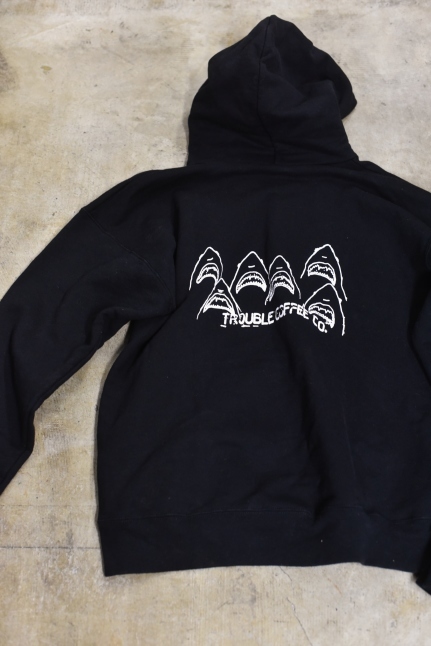 Trouble Coffee　×　BUYER M　　コラボ限定：SHARK PULL PARKA_d0152280_07134186.jpg