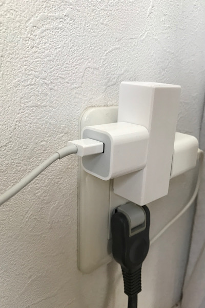 電源タップを買い替える ✳︎ ELECOMのシンプルタップ_b0351624_17084543.jpeg