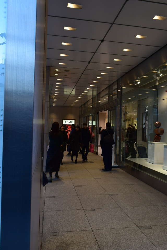 東京中央区の銀座松屋デパート(大正モダン建築再見2022)_f0142606_07295055.jpg