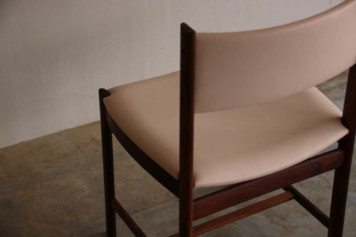 『発送 Rosewood Chair』_c0211307_23313268.jpg