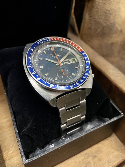 PRE SUMMER SALE!! SEIKO Vintage WATCH _d0152280_14141555.jpeg