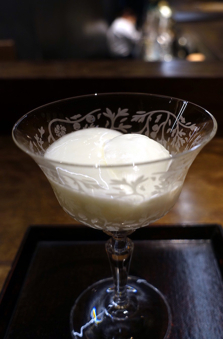 「侘家古暦堂 祇園花見小路本店」で味わう焼き鳥、京都スタイル。_b0118001_10254557.jpg