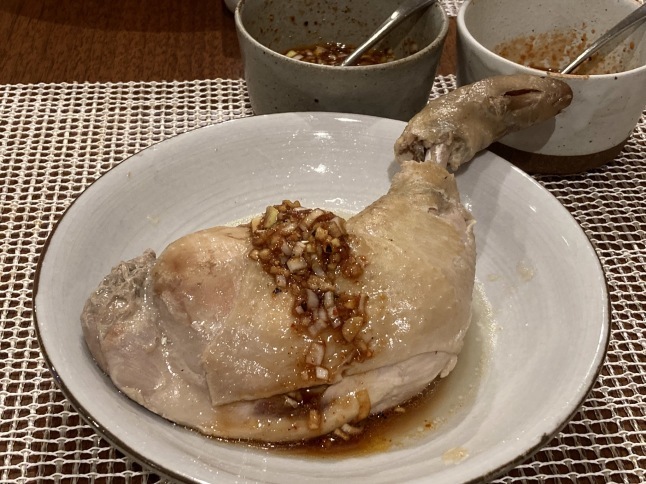 栗原はるみさんの「骨付き鶏の韓国風水炊き」で温まりました！_d0348118_18025672.jpeg