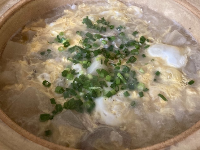 栗原はるみさんの「骨付き鶏の韓国風水炊き」で温まりました！_d0348118_18044700.jpeg
