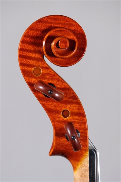 最新作ヴァイオリンのご紹介 「カノン砲モデル」_d0047461_03095296.jpg