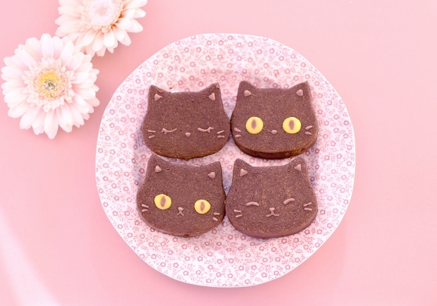バレンタインの黒猫チョコサンドクッキー_d0025294_19492673.jpg