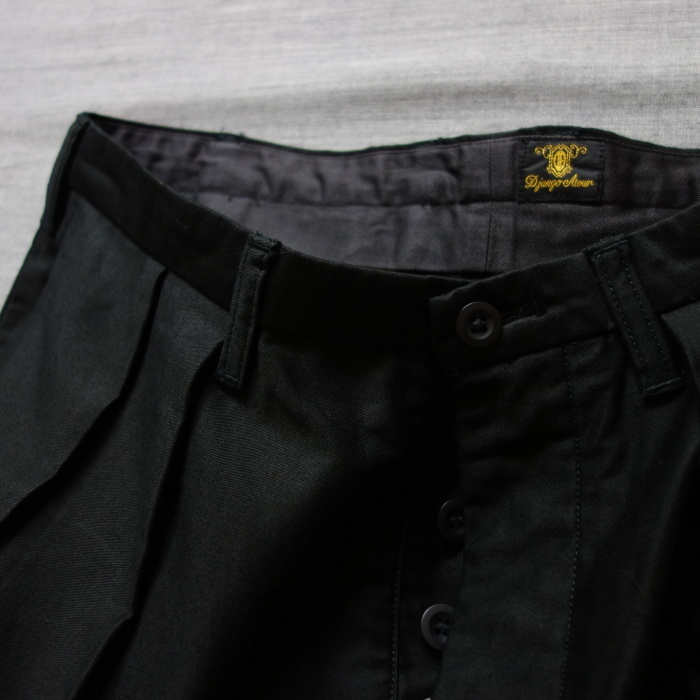 商品入荷のお知らせ / classic moleskin twotuck frenchtrousers_e0130546_16351875.jpg