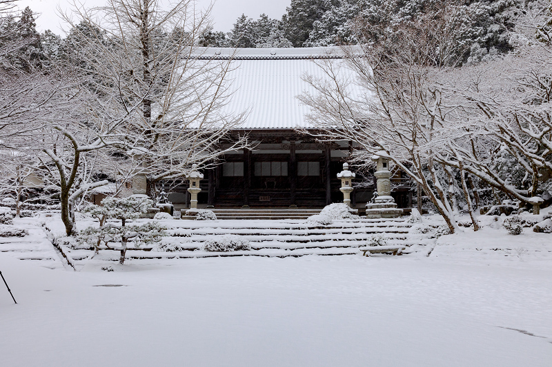 雪景色の東光寺_f0155048_12140840.jpg