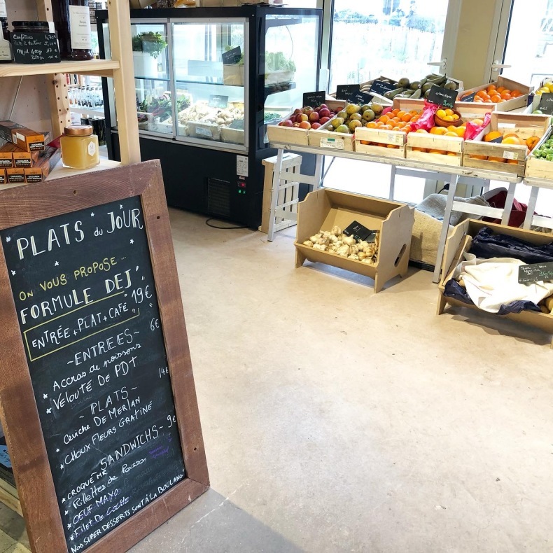 地産地消の季節の食材をマルシェで食べる! パリ12区のドゥーズは心地よさ満点の持続可能空間_a0231632_04370134.jpeg