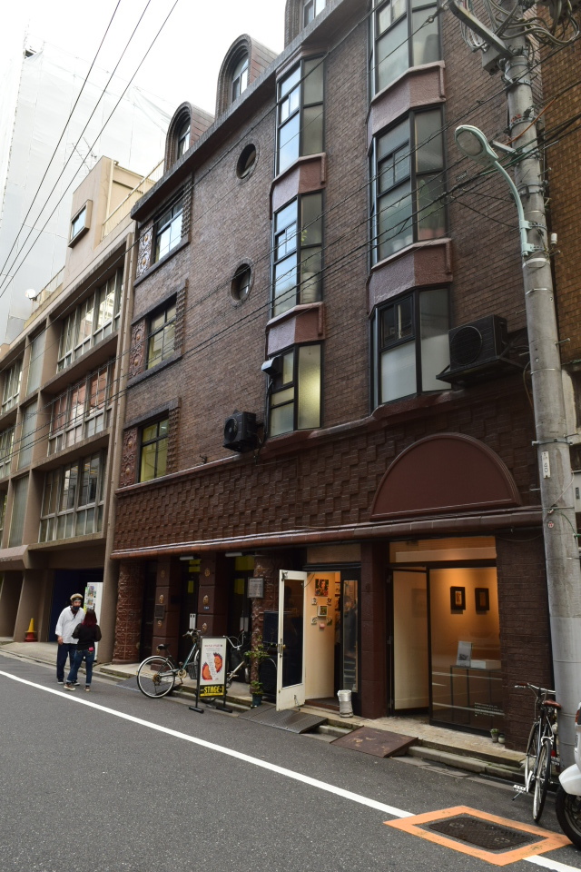 東京銀座の鈴木ビルディング(建築家・山中節治作品研究2022)_f0142606_18105791.jpg