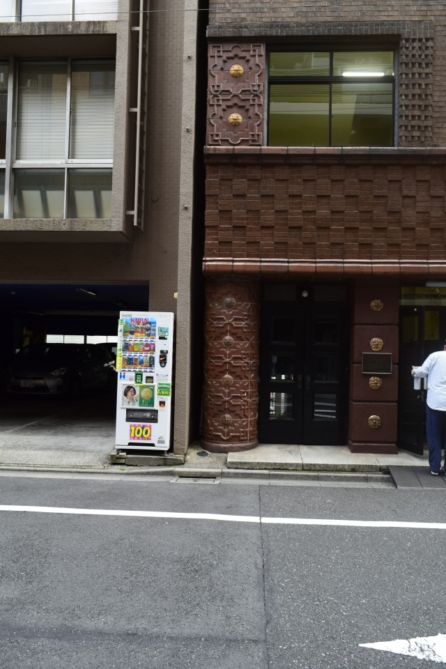 東京銀座の鈴木ビルディング(建築家・山中節治作品研究2022)_f0142606_18113229.jpg