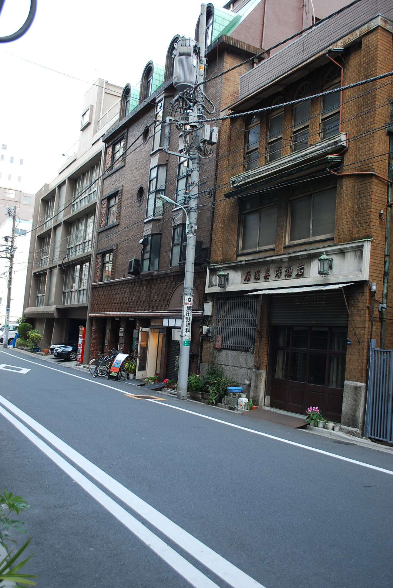 東京銀座の鈴木ビルディング(建築家・山中節治作品研究2022)_f0142606_18181943.jpg