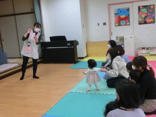 2022.02.25 1月2月のお誕生会_f0142009_13372825.jpg