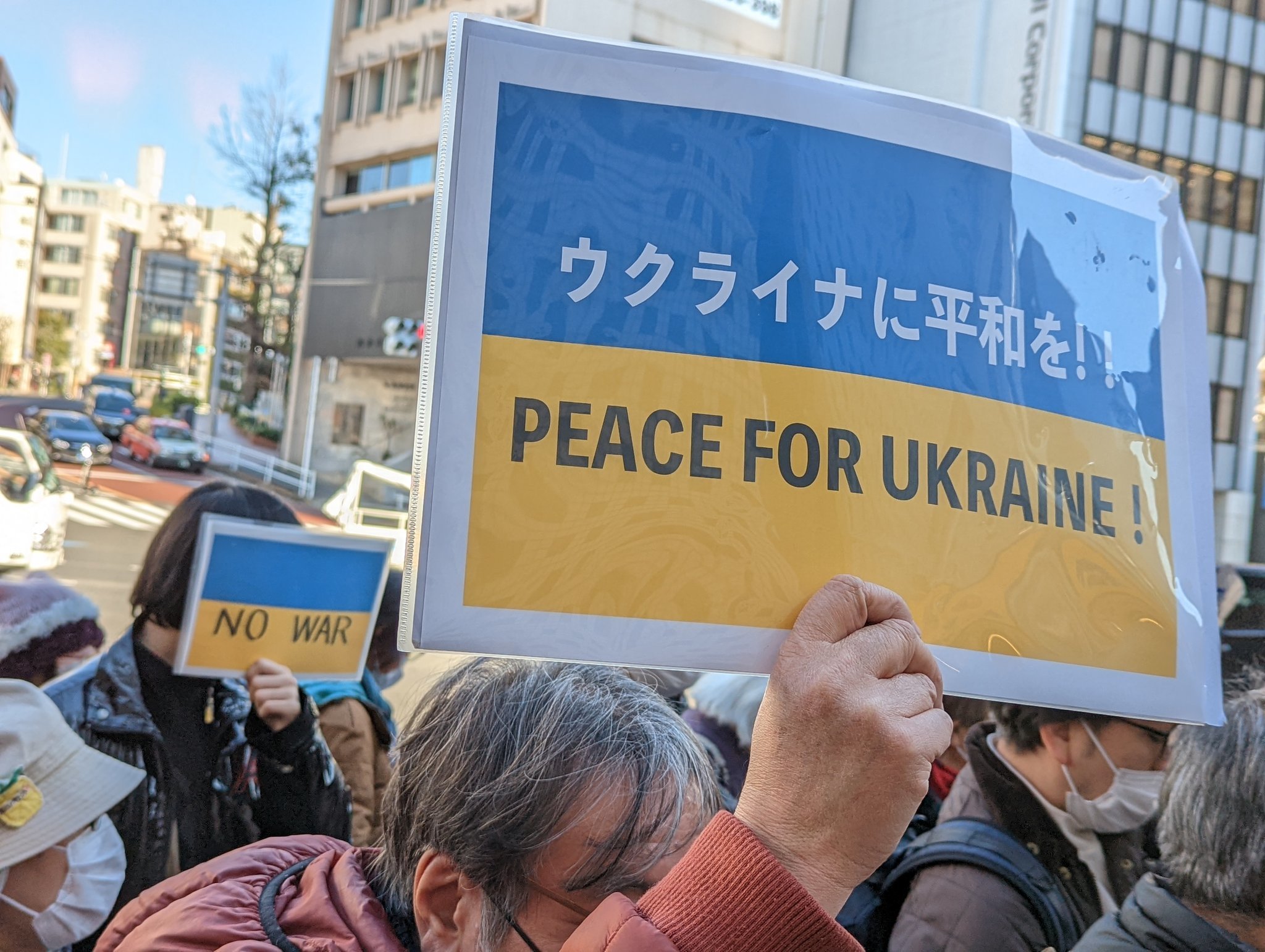 【報告】プーチンはウクライナ侵攻をやめろ!ロシア大使館前抗議に50人_a0336146_22474162.jpg
