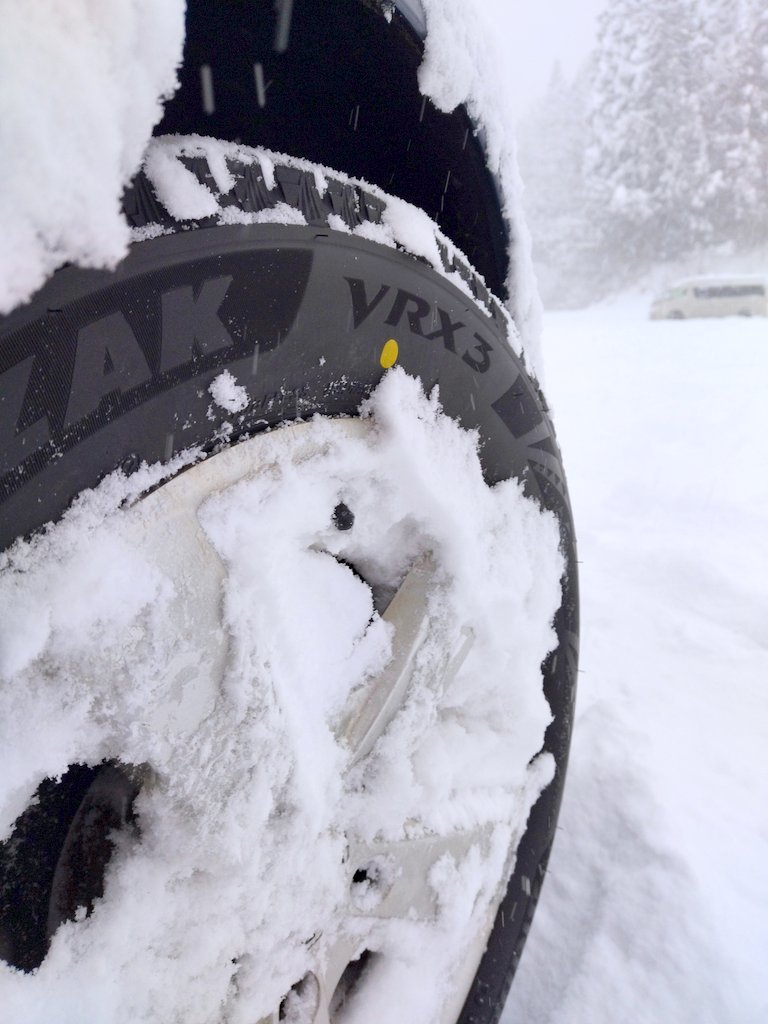 BRIDGESTONE BLIZZAK VRX3アンバサダー】VRX3を2ヶ月間履いてみての