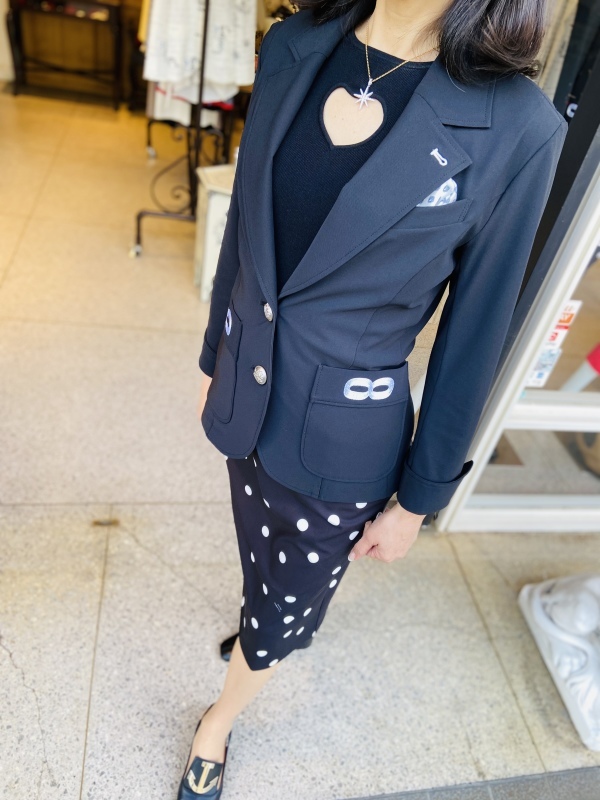 ポイントアップ28日明日まで‼️ ♾無限大に魅力あるINFINITYジャケット