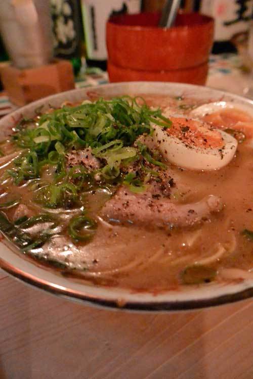 【(山梨グルメ)韮崎市「ねこのスプン」で 新メニュー各種と〆の「九条ねぎラーメン」!!】_a0005436_13561363.jpg