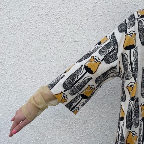 peu pres ］ チューリッププリント 後ろあきブラウス & パンツ