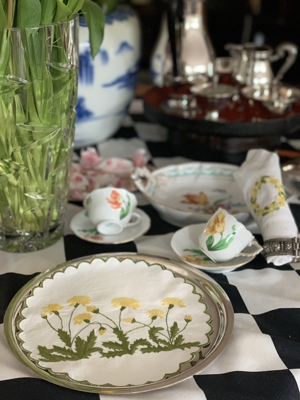 お茶時間のテーブルアレンジメント_f0380954_21331860.jpeg