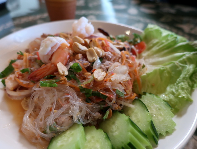 タイ料理 ナムプン / Namphung * コスパ最高!美味しいタイ料理♪_f0236260_18432800.jpg
