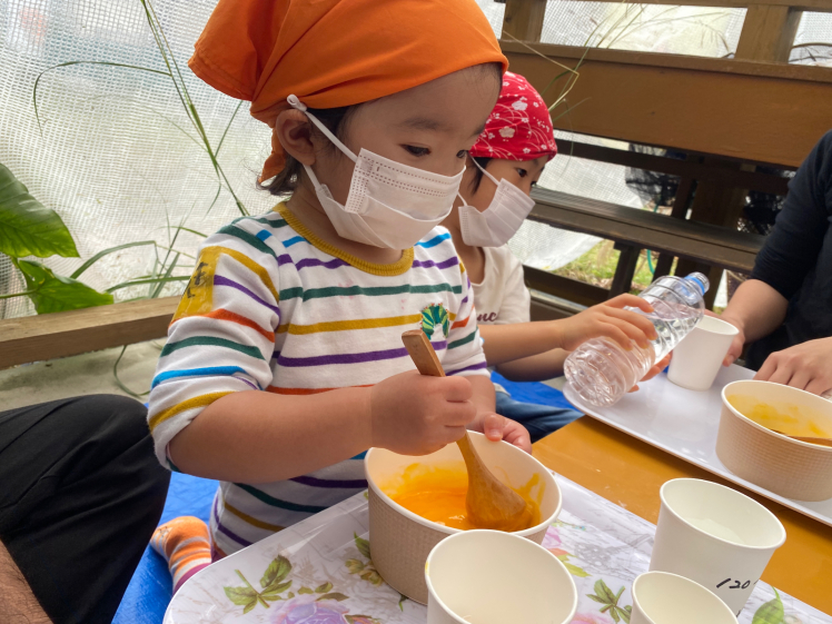 青空ようちえん〔週末〕沖縄そばづくりwith麺家にらい(2/19)人気沖縄そば屋さんの並里店長直伝!こねて、伸ばして、切って、親子で沖縄そば作りに挑戦!_d0363878_20390759.jpg