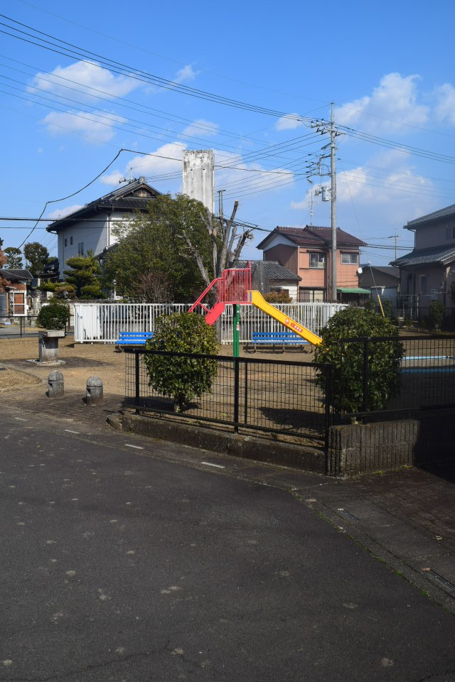 埼玉県羽生市立手子林小学校(建築家・関根要太郎作品研究)_f0142606_22290193.jpg