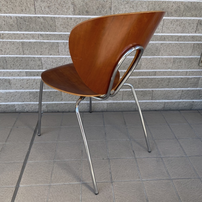 GLOBUS STUA グローバスストゥア ジョン・ガスカJon Gasca STUA