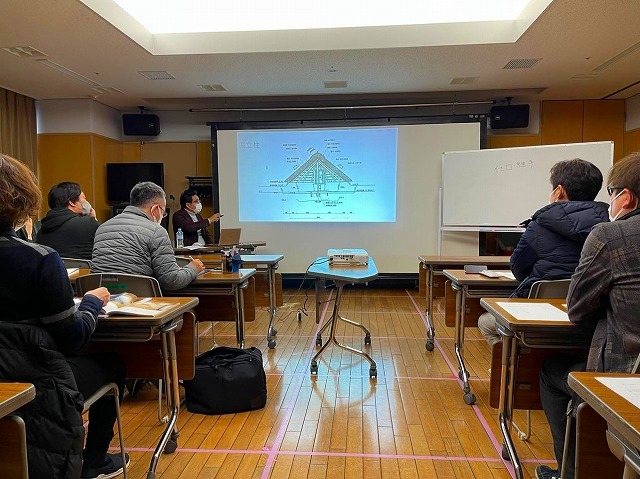 第13期 1年生 第7回「歴史から考える」_b0186729_01362459.jpg
