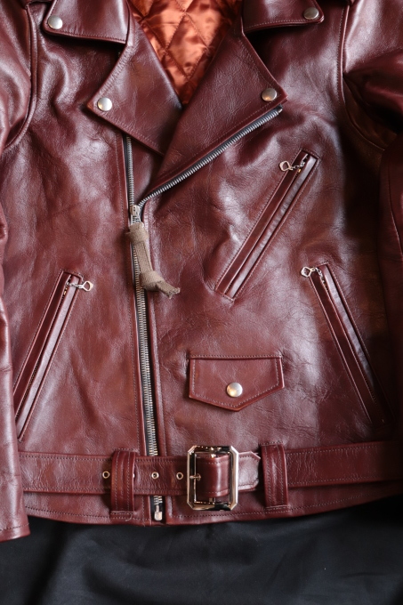 FOUNTAINHED LEATHER Zeta : mambo FOUNTAINHED LEATHER Zeta : mambo