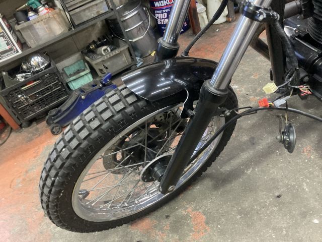 250TR カスタム Y君号 進んでます!_a0164918_11084315.jpg