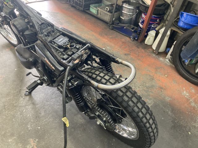 250TR カスタム Y君号 進んでます!_a0164918_11115256.jpg