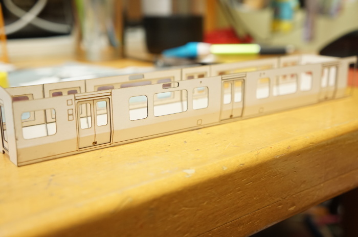 鉄道模型・HO】JR東海 315系を作る・1 : kazuの日々の企み! 鉄道模型・HO】JR東海 315系を作る・1 : kazuの日々の企み!