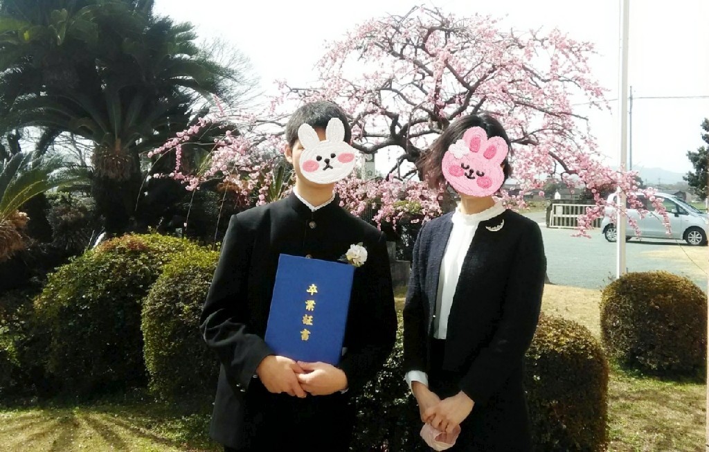 モモ色の卒業式***_e0290872_22203772.jpg