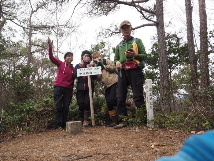 奥滝山ーロックガーデンー帆柱山縦走_c0116915_01000922.jpg