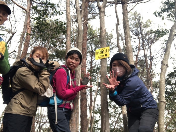 奥滝山ーロックガーデンー帆柱山縦走_c0116915_01013640.jpg
