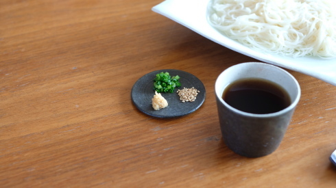 暖かい日には素麺_f0328051_21460171.jpg
