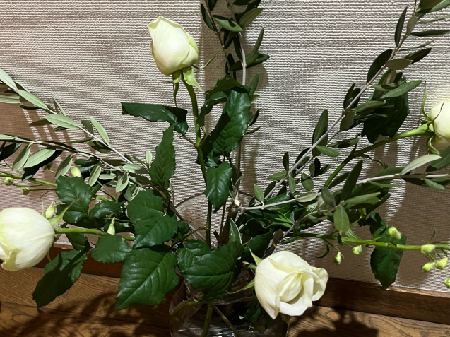 お花のサブスク / yoshi_d0135801_21575856.jpg